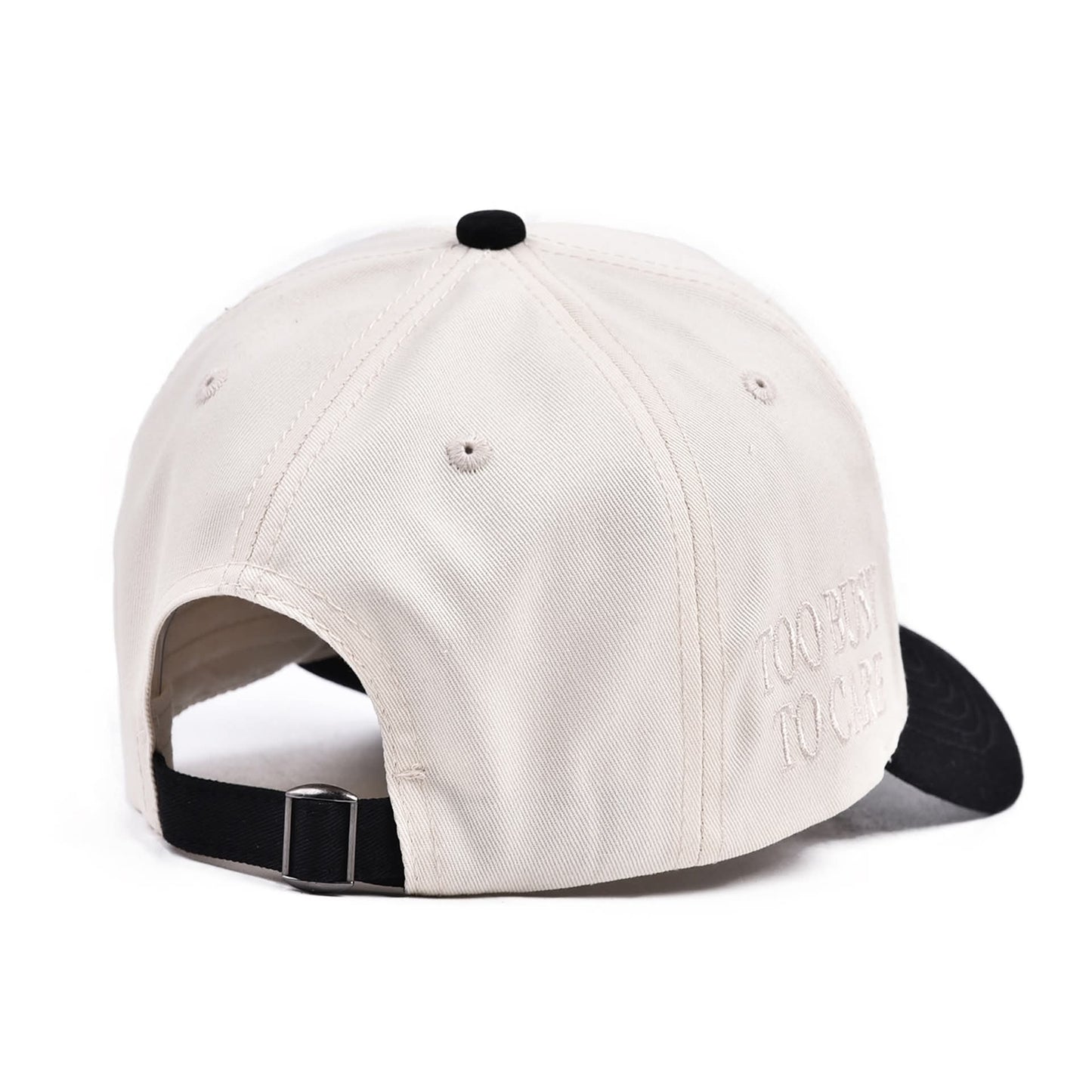 Mommin’ Embroidered Hat