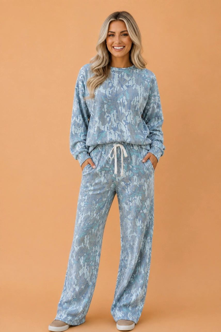 Leafy Camo Sweatshirt & Drawstring Pants Set