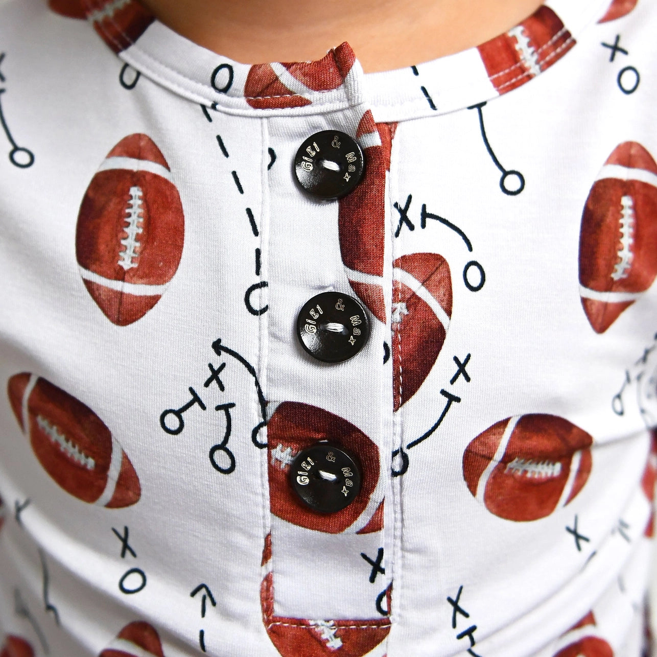 Brady Bamboo - 2-Piece Button Set