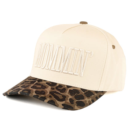Mommin' Embroidered Snapback Trucker Hat