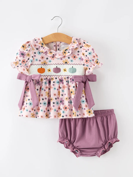 Daisy Smocked Pumpkin Bow Bummies Set