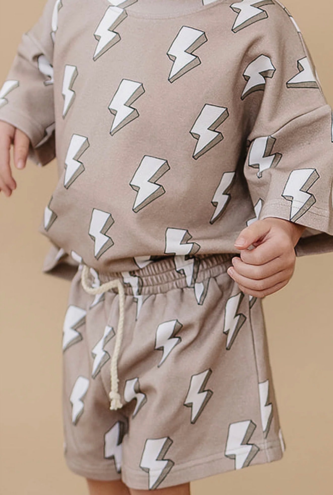 Electric Beige Shorts Set