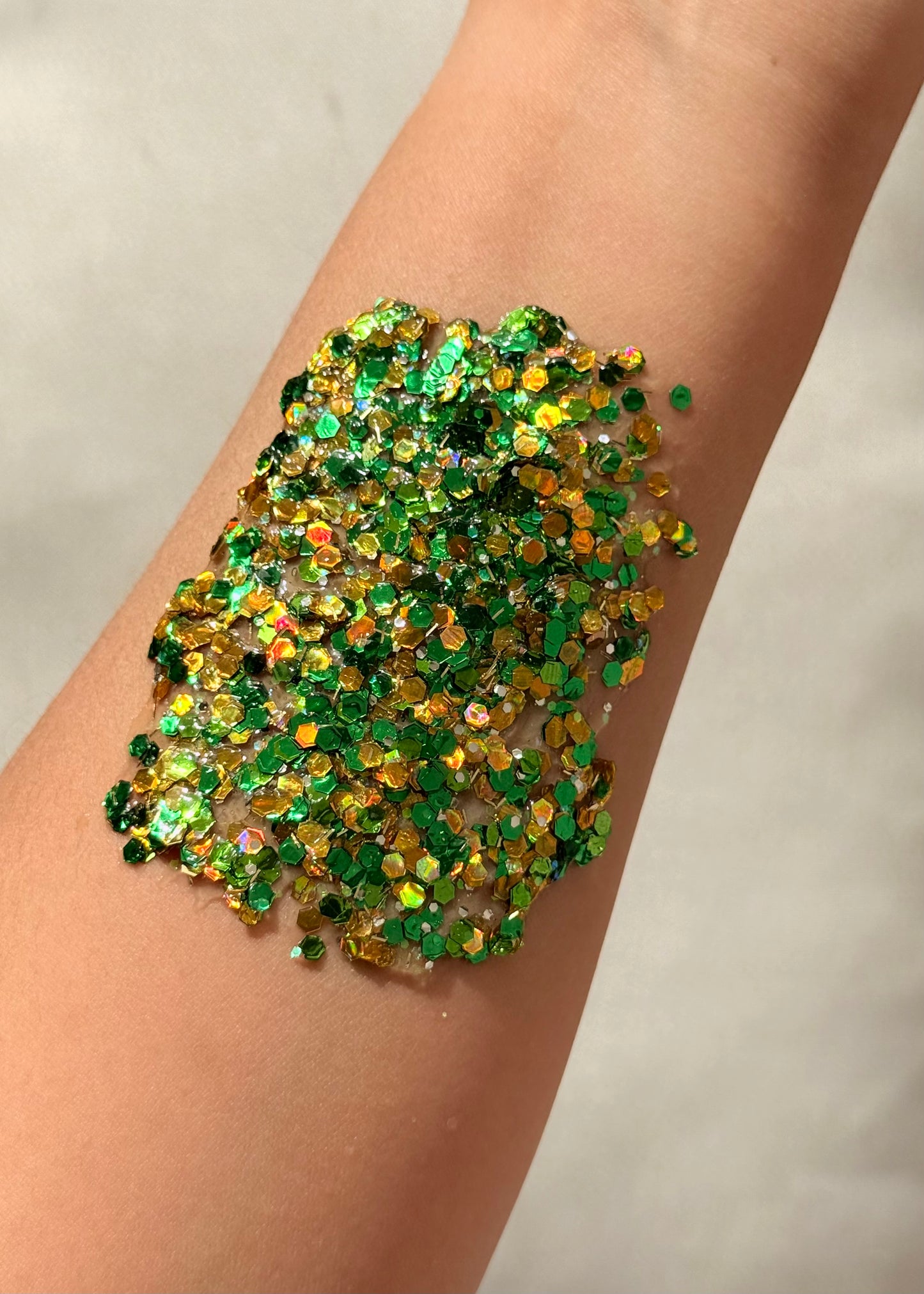 HAIR GLITTER: Goldie Luck