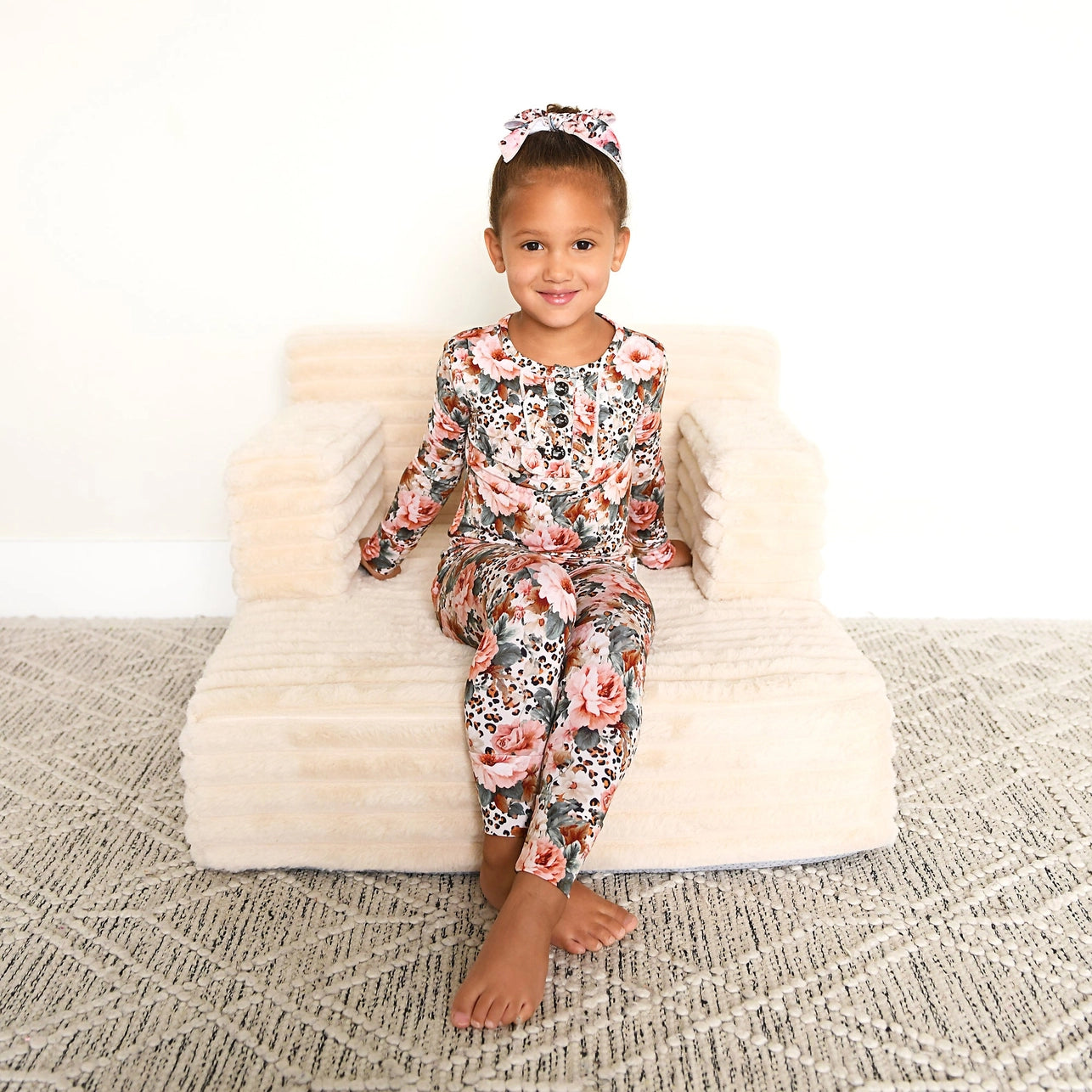 Laura Bamboo - 2-Piece Button Set