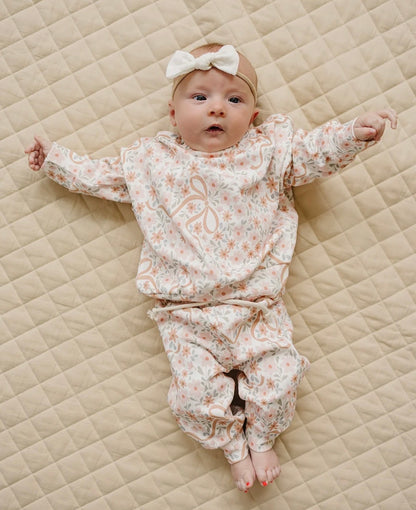 Cozy Daisy Jogger Set