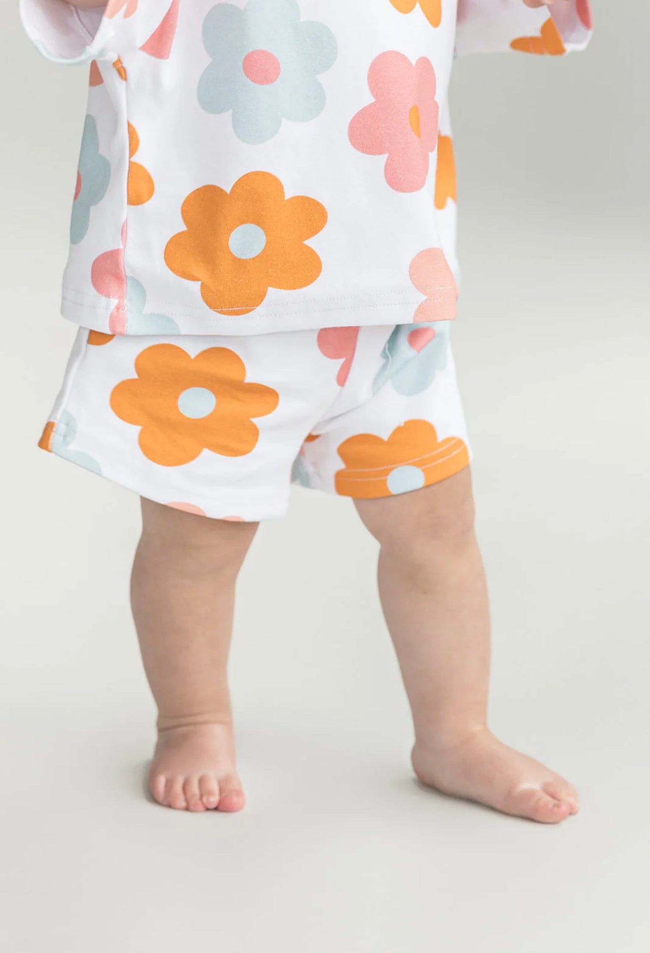 Daisy Pop Shorts Set