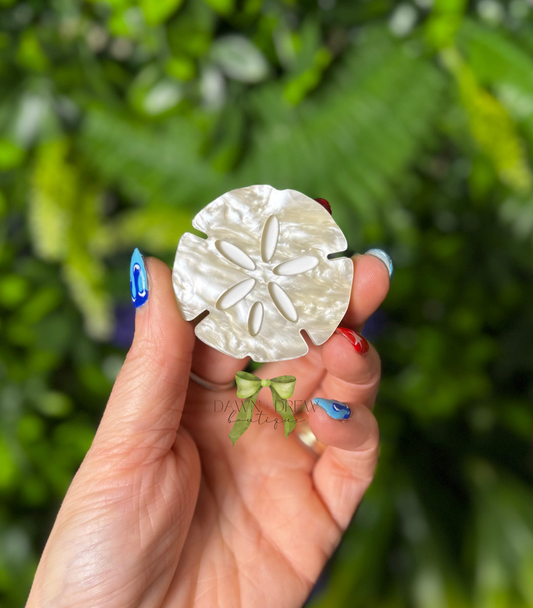 Sand Dollar Clip — CLOSES 3/30