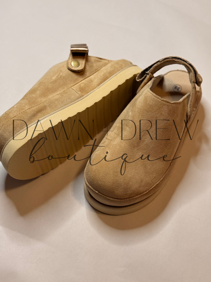 Women’s Strap Clogs — CLOSES 9/13