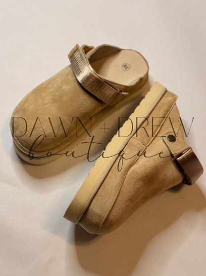 Women’s Strap Clogs — CLOSES 9/13